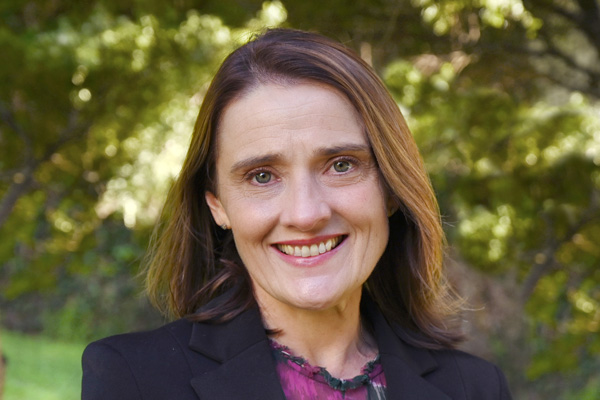 Headshot of Kerry Beaumont