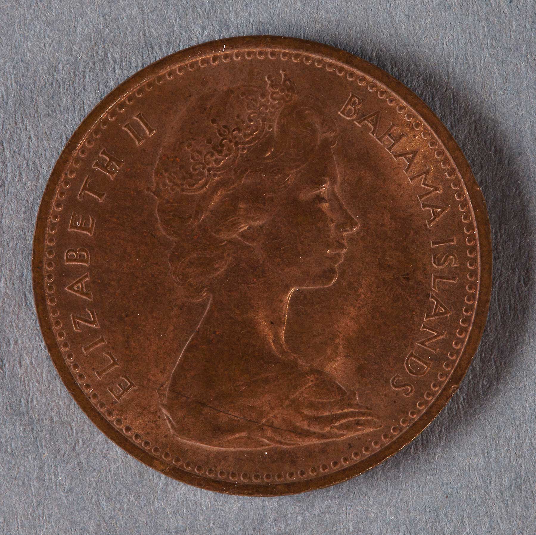 1967 2 cent 'mule' showing the Bahama Islands 5 cent obverse ('head')