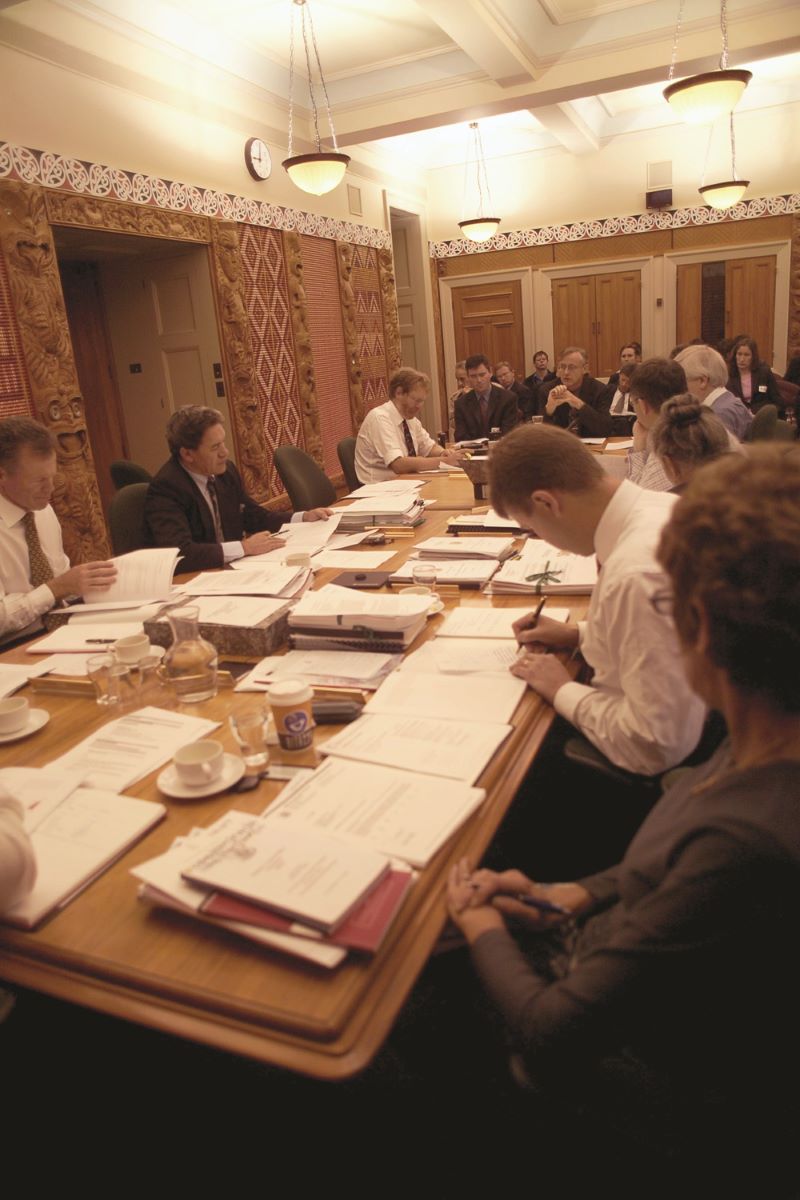Alan Bollard at the Finance and Expenditure Committee in 2003